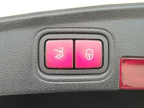 Used 2021 Mercedes-Benz C 63 AMG Coupe image 26