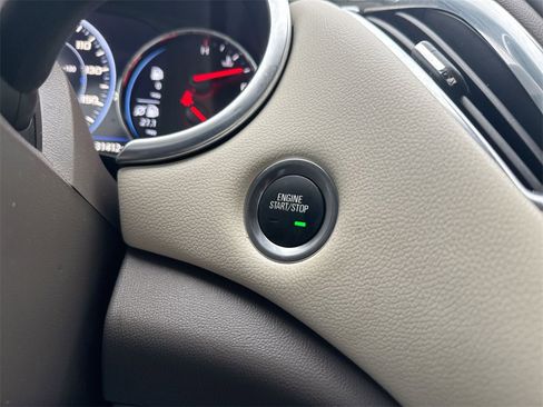 Used 2024 Chevrolet Malibu LT image 21