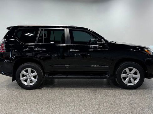 Used 2016 Lexus GX 460 w/ Navigation Package AWD/4WD image 24