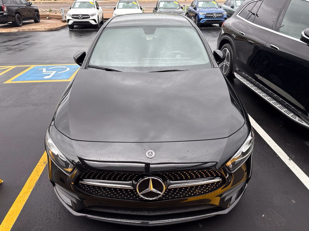 Used 2022 Mercedes-Benz A 220 4MATIC image 2