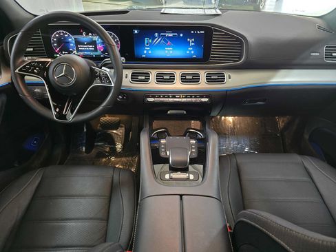 Certified 2025 Mercedes-Benz GLS 450 4MATIC image 23