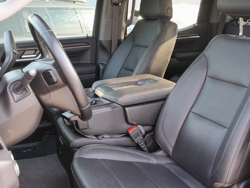 Used 2024 GMC Sierra 1500 SLT image 13