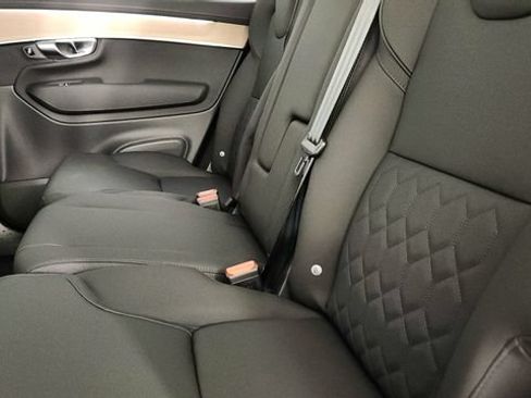 New 2026 Volvo XC90 T8 Core w/ Protection Package Premier AWD/4WD image 28