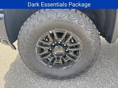 New 2026 Chevrolet Silverado 2500 ZR2 w/ LPO, Dark Essentials Package AWD/4WD image 8