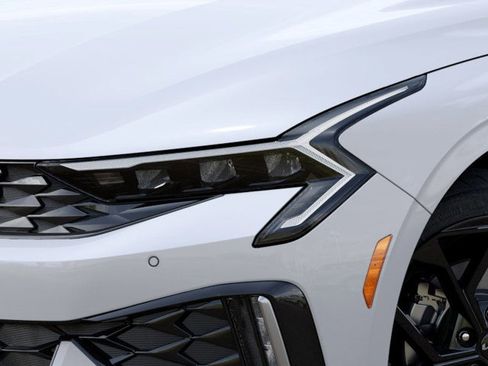 New 2026 Kia K5 GT-Line image 10