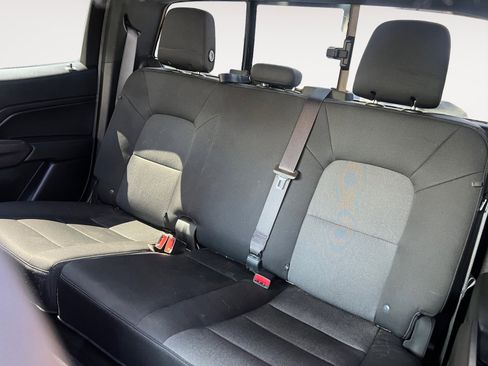 Used 2023 Chevrolet Colorado Trail Boss w/ Technology Package image 13