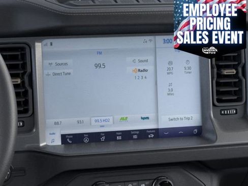 New 2025 Ford Bronco Badlands AWD/4WD image 16
