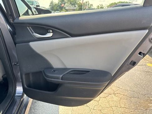 Used 2019 Honda Civic LX image 21