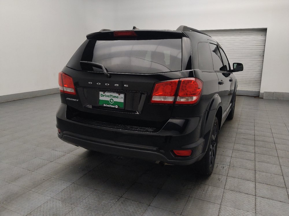 Used 2016 Dodge Journey SXT w/ Blacktop Package FWD image 9