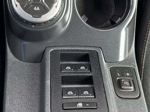 Used 2024 Ford Bronco Badlands AWD/4WD image 26