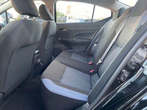 Used 2025 Nissan Versa SV image 24