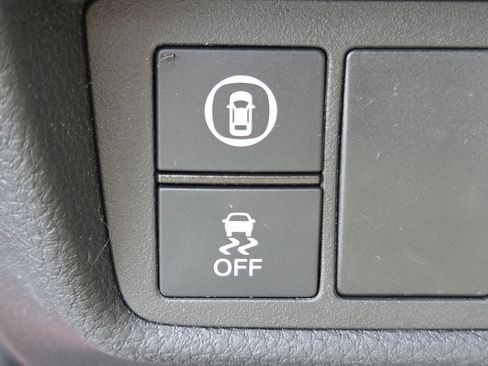 Certified 2018 Honda Accord EX image 16