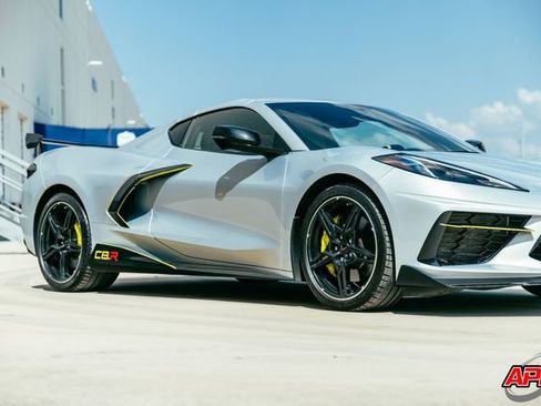 Used 2021 Chevrolet Corvette Stingray Premium Cpe w/ Z51 Performance Package image 69