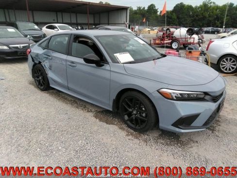 Used 2022 Honda Civic Sport image 1