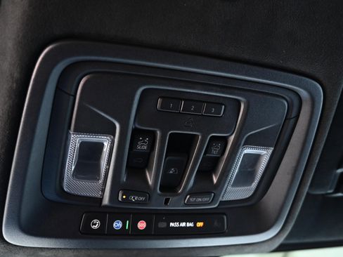 Used 2022 GMC Sierra 1500 Denali Ultimate image 31