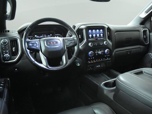 Used 2020 GMC Sierra 1500 AT4 w/ AT4 Premium Package AWD/4WD image 32