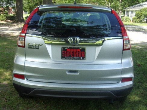 Used 2016 Honda CR-V LX image 9