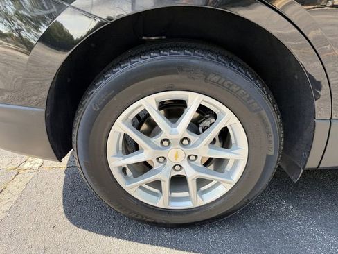 Used 2022 Chevrolet Equinox LT w/ Driver Convenience Package FWD image 46