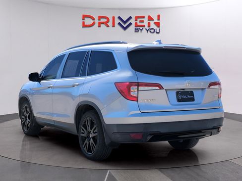 Used 2022 Honda Pilot Special Edition image 3