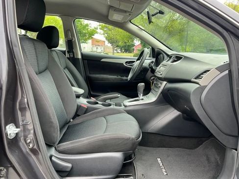 Used 2014 Nissan Sentra SR FWD image 20