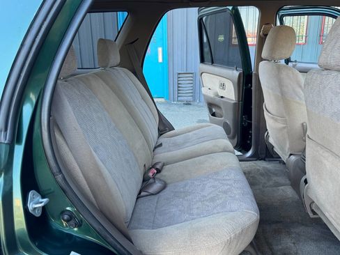 Used 2000 Toyota 4Runner SR5 image 12