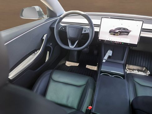 Used 2025 Tesla Model 3 Long Range RWD image 23