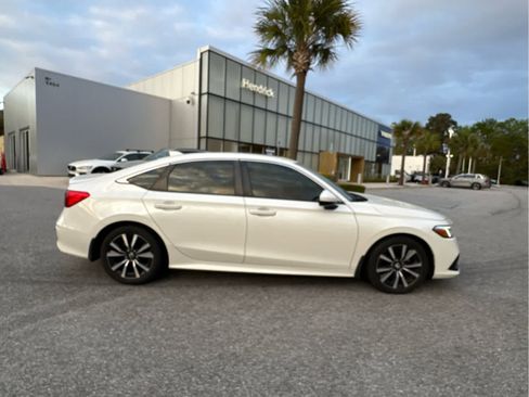 Used 2022 Honda Civic EX image 21