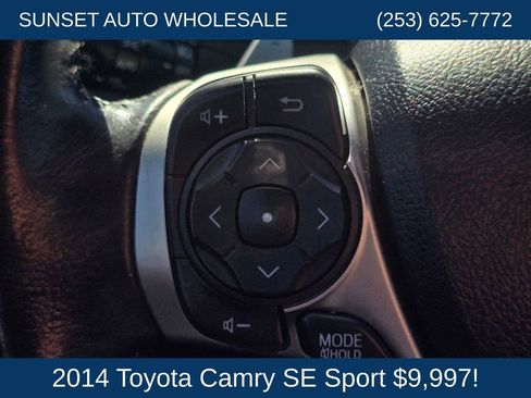 Used 2014 Toyota Camry SE image 27