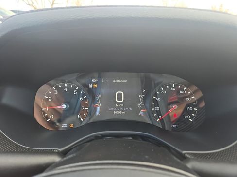 Used 2025 Jeep Compass Trailhawk w/ Trailer Tow Group image 24