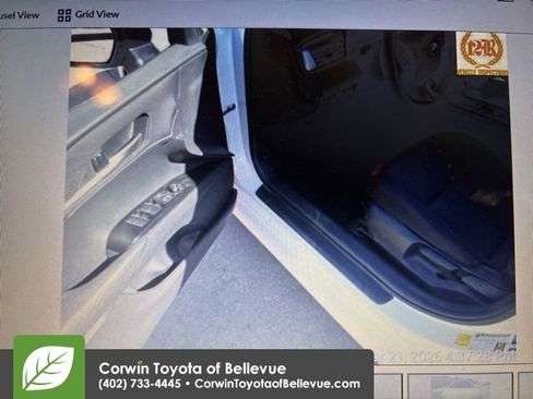 Used 2025 Toyota Camry LE image 9