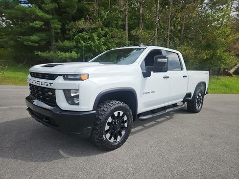 Used 2020 Chevrolet Silverado 2500 Custom w/ Custom Value Package AWD/4WD image 1