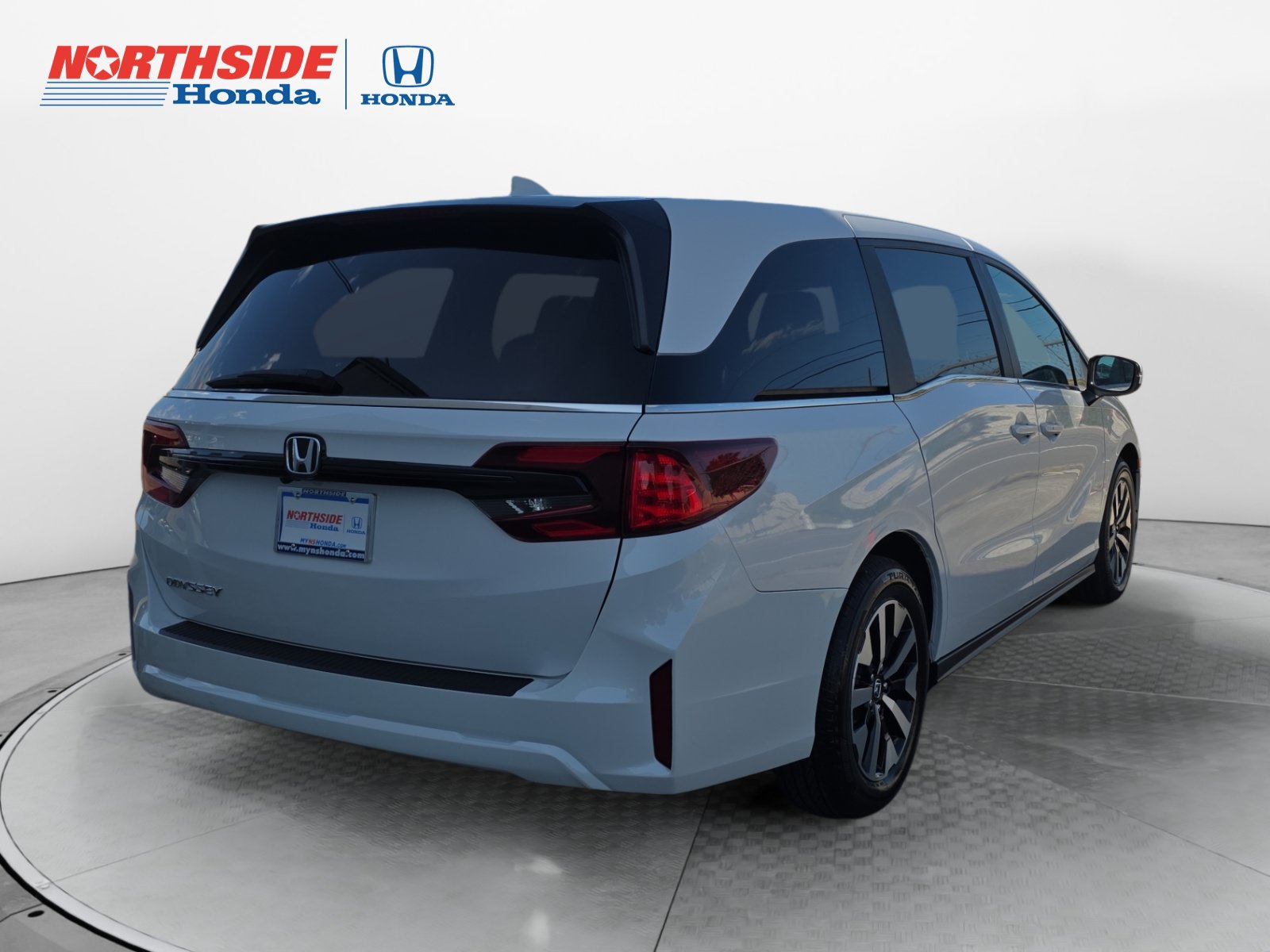 New 2026 Honda Odyssey EX-L image 7
