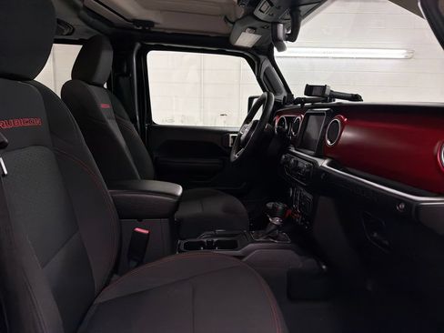 Used 2023 Jeep Wrangler Unlimited Rubicon w/ Xtreme 35 Tire Package AWD/4WD image 29