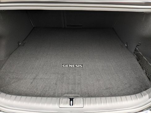 Used 2024 Genesis G70 3.3T Advanced image 16