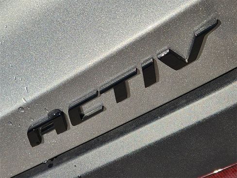 New 2026 Chevrolet Equinox ACTIV w/ Convenience Package III image 7