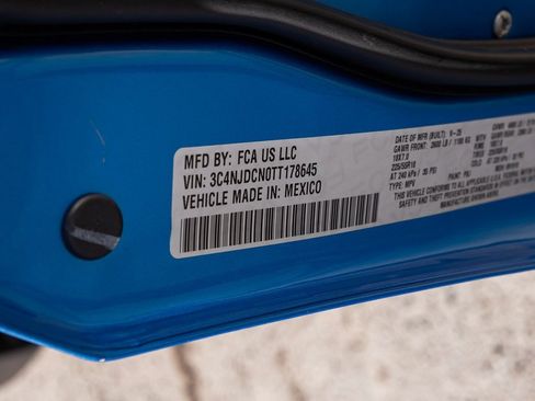 Used 2026 Jeep Compass Limited image 16