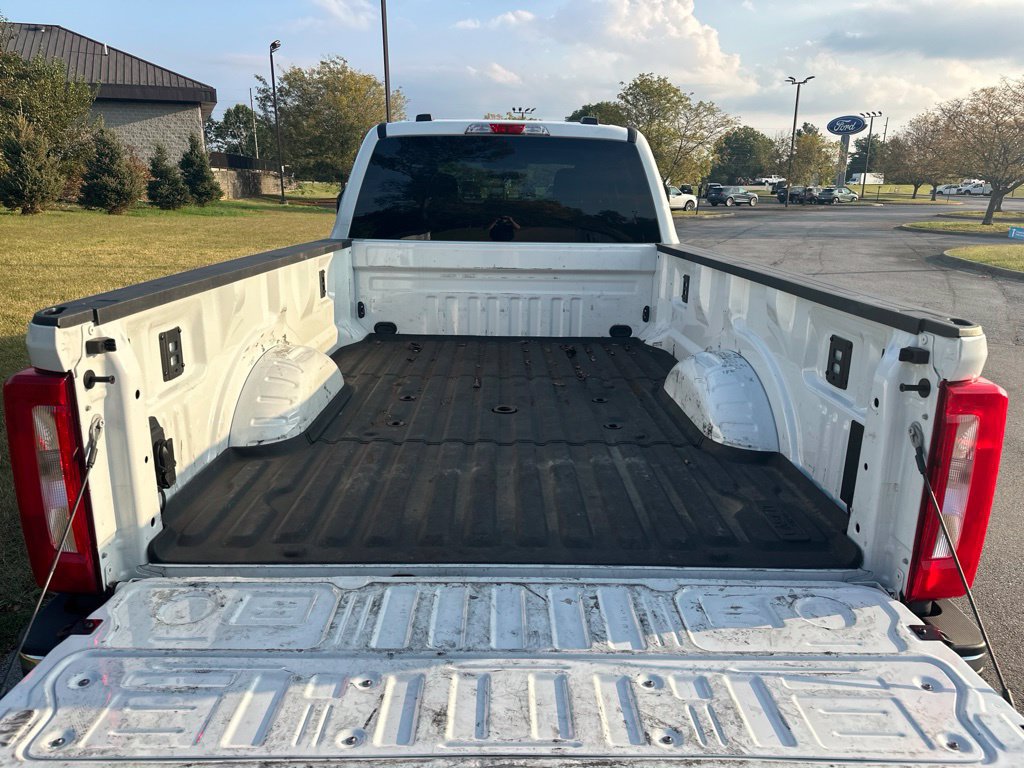 Used 2025 Ford F350 XLT AWD/4WD image 11