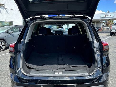 Used 2024 Nissan Rogue SV AWD/4WD image 25