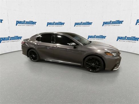 Used 2023 Toyota Camry XSE image 13