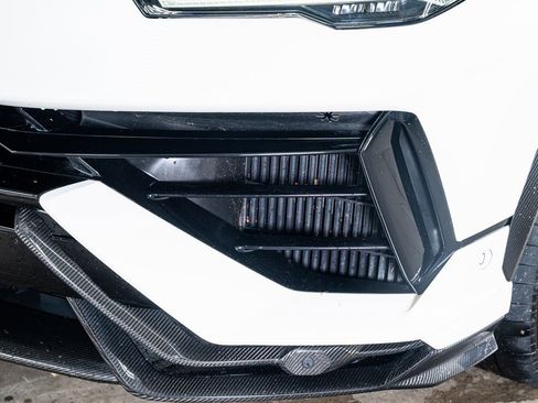 Used 2024 Lamborghini Urus Performante image 14