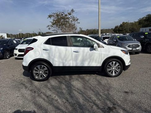 Used 2019 Buick Encore Preferred image 2