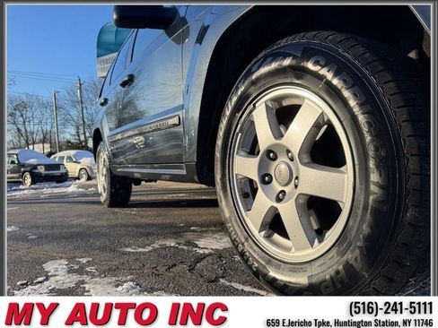 Used 2008 Jeep Grand Cherokee Laredo image 9