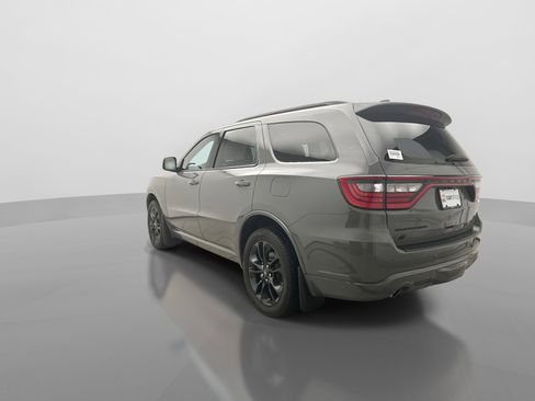 Used 2023 Dodge Durango GT AWD/4WD image 3