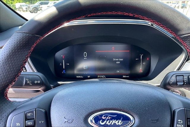 Used 2025 Ford Escape ST-Line w/ Equipment Group 301A FWD image 22