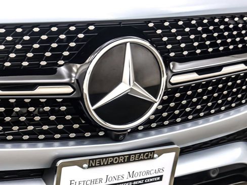 Used 2023 Mercedes-Benz GLC 300 4MATIC Coupe image 14