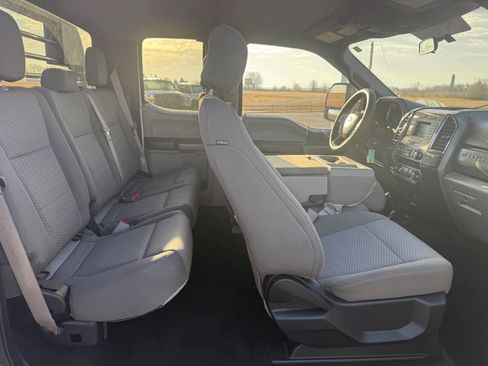 Used 2017 Ford F350 XLT image 30