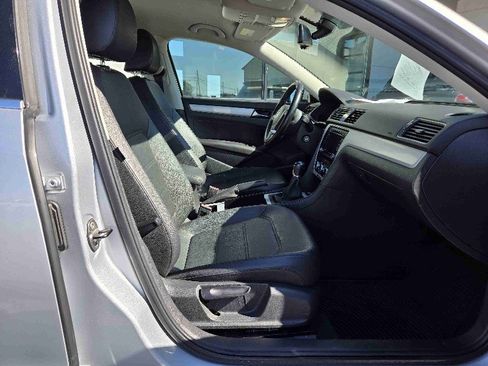 Used 2012 Volkswagen Passat 2.5 SE image 13