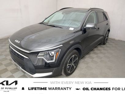 New 2025 Kia Niro EX