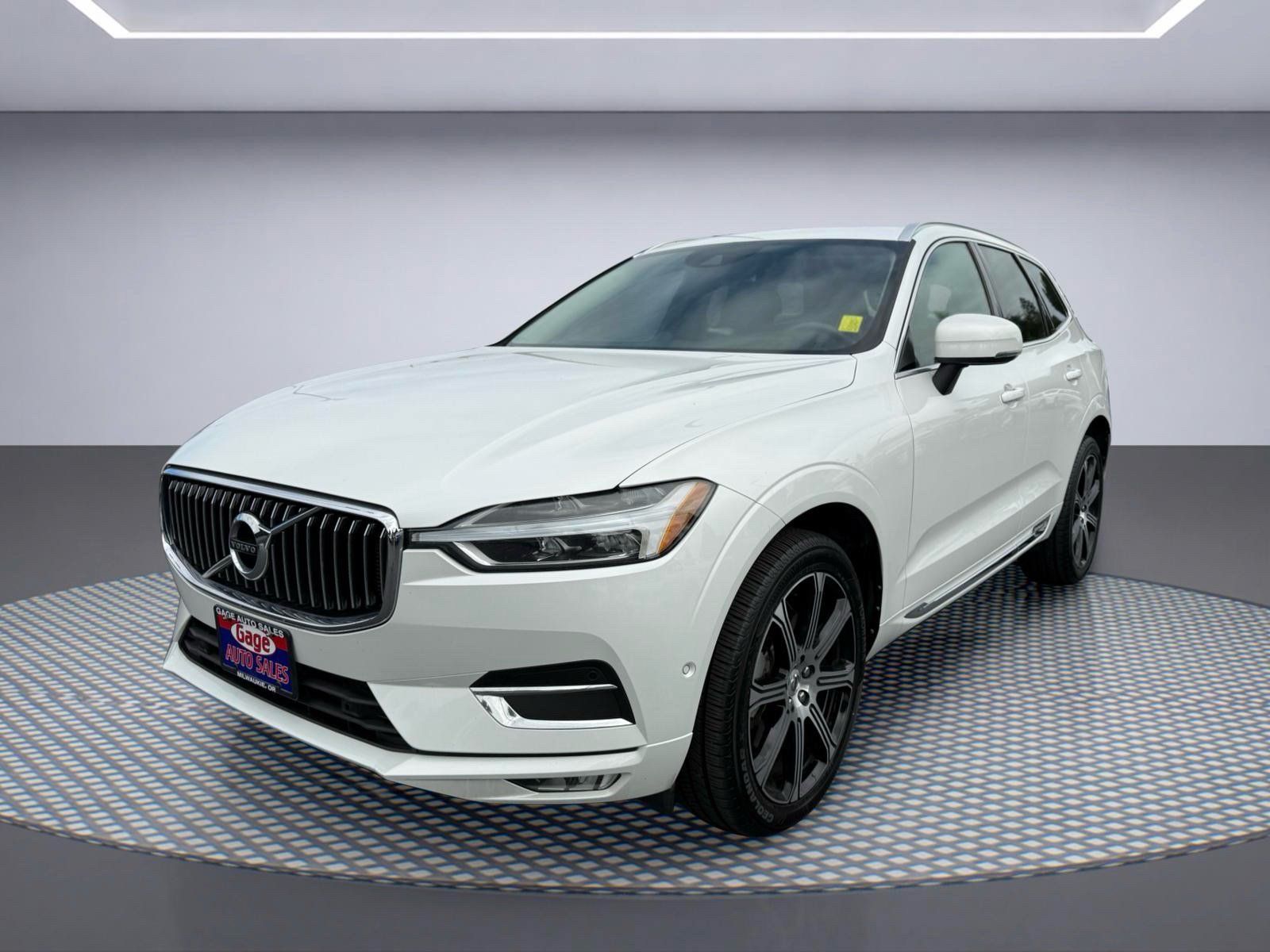 Used 2018 Volvo XC60 T6 Inscription w/ Convenience Package AWD/4WD image 2