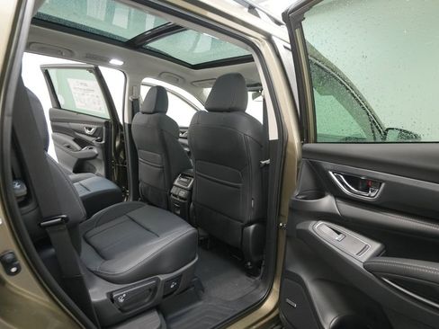 New 2026 Subaru Ascent Limited AWD/4WD image 30